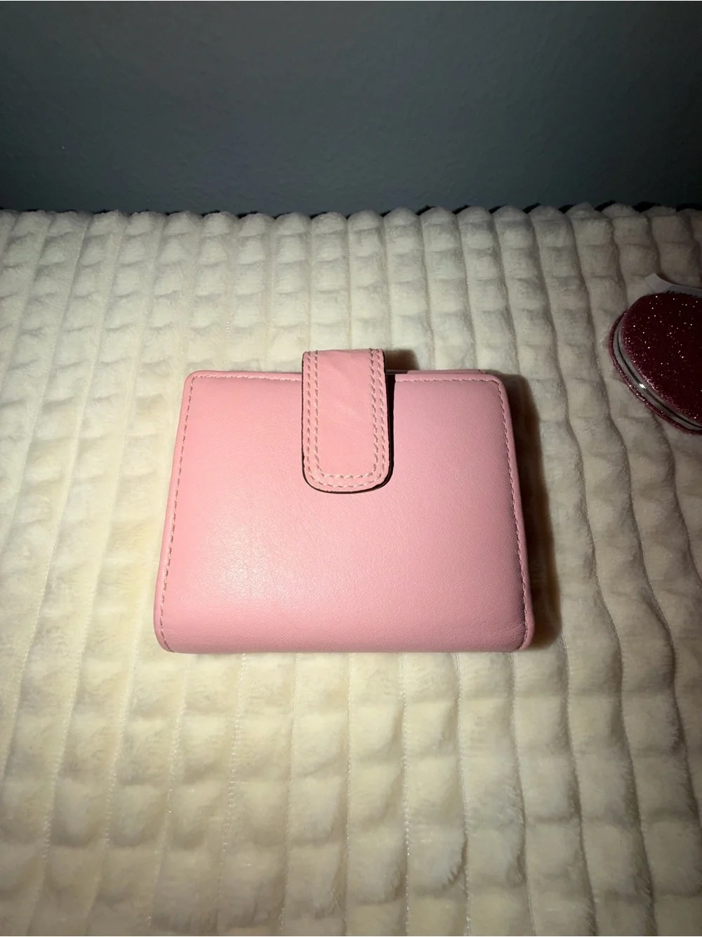 Coach Pink Leather Hobo Shoulder Bag with Matching Wallet - Picture 3 of 10